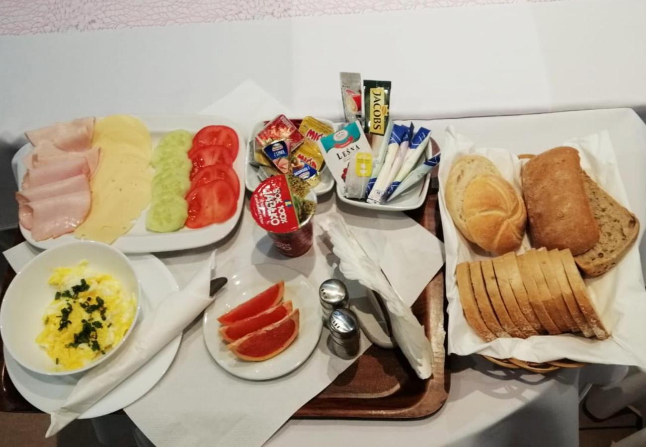 Zajazd U George'A Ziebice 외부 사진